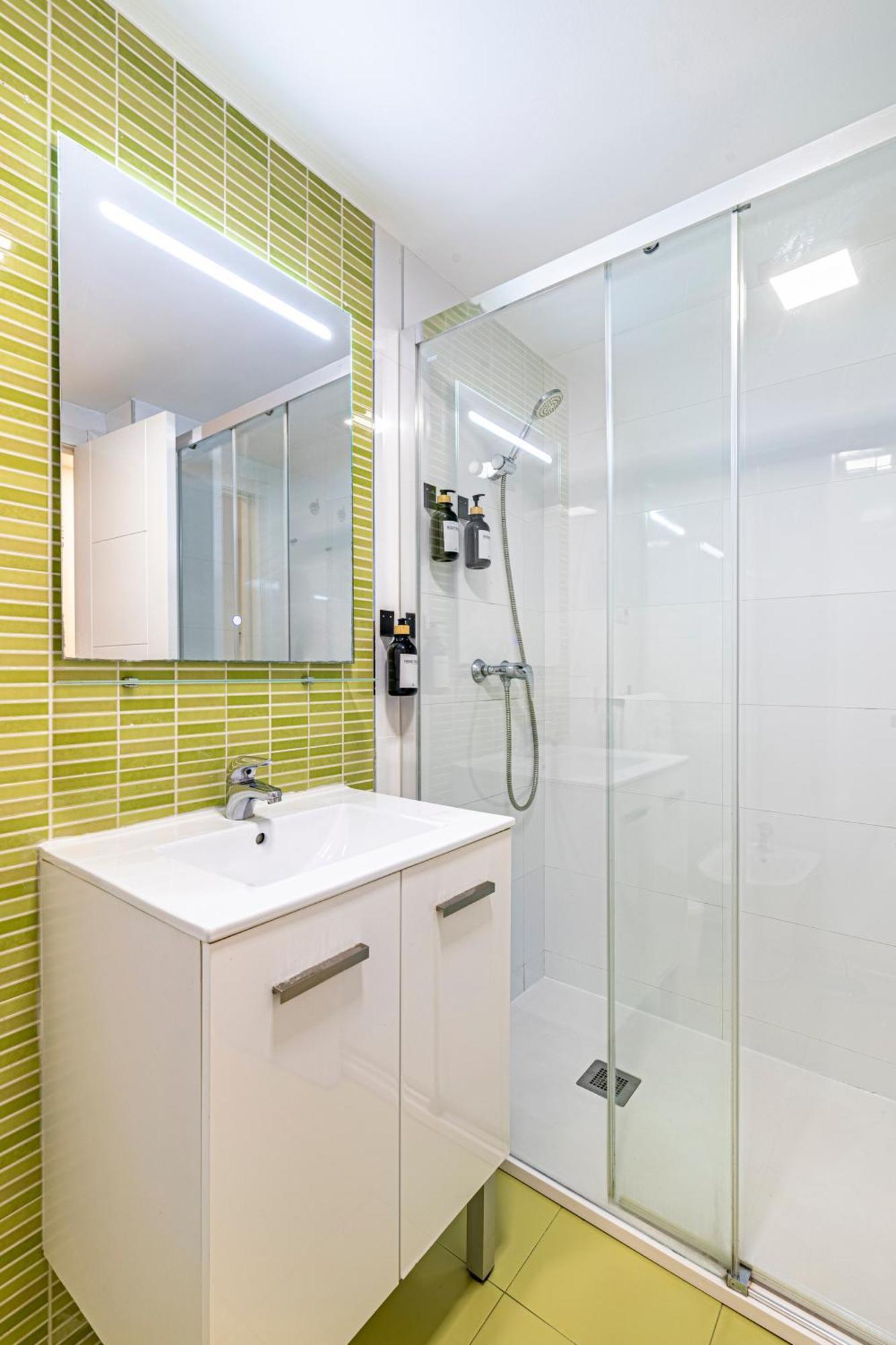 Solis Mare Apartments - Pedregalejo Beach Málaga Kültér fotó