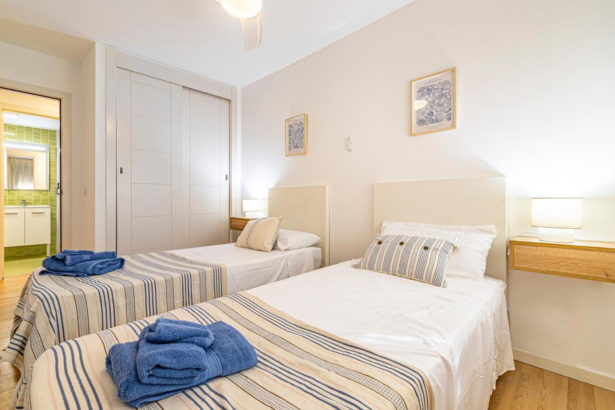 Solis Mare Apartments - Pedregalejo Beach Málaga Kültér fotó