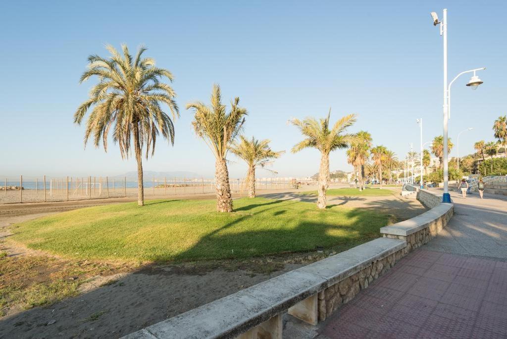 Solis Mare Apartments - Pedregalejo Beach Málaga Kültér fotó